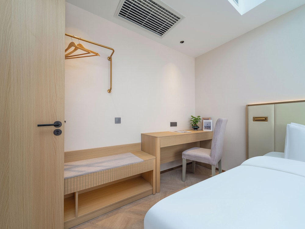 Days Inn by Wyndham Yinchuan East Jiefang Road 32/56