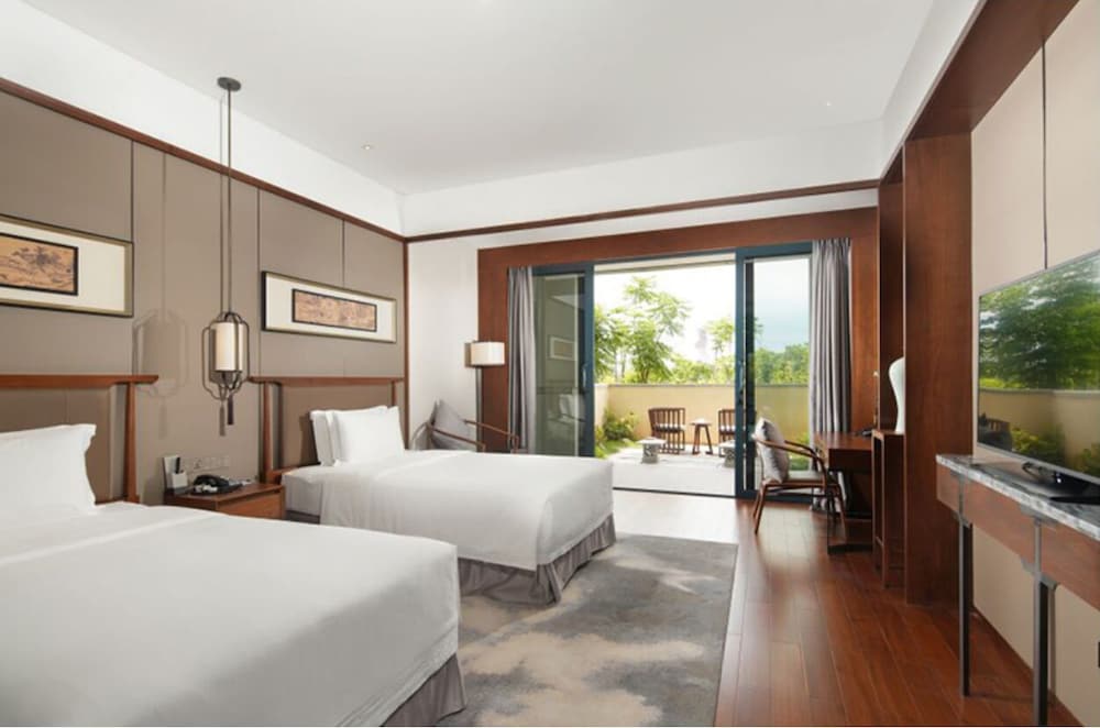 Grand Skylight International Pingshan 19/34