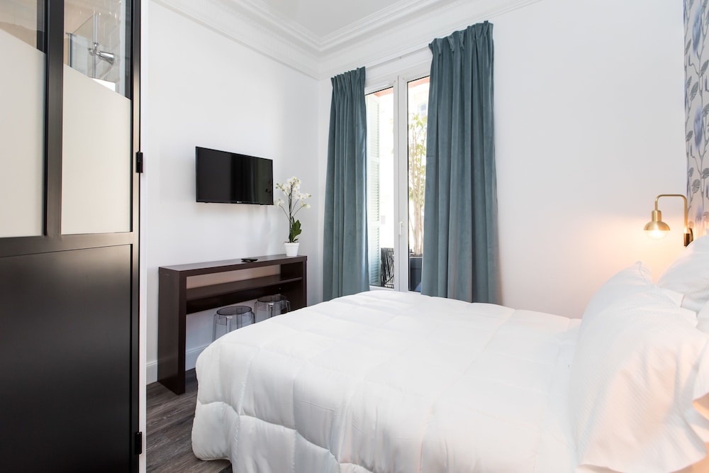Arome Hôtel 24/72