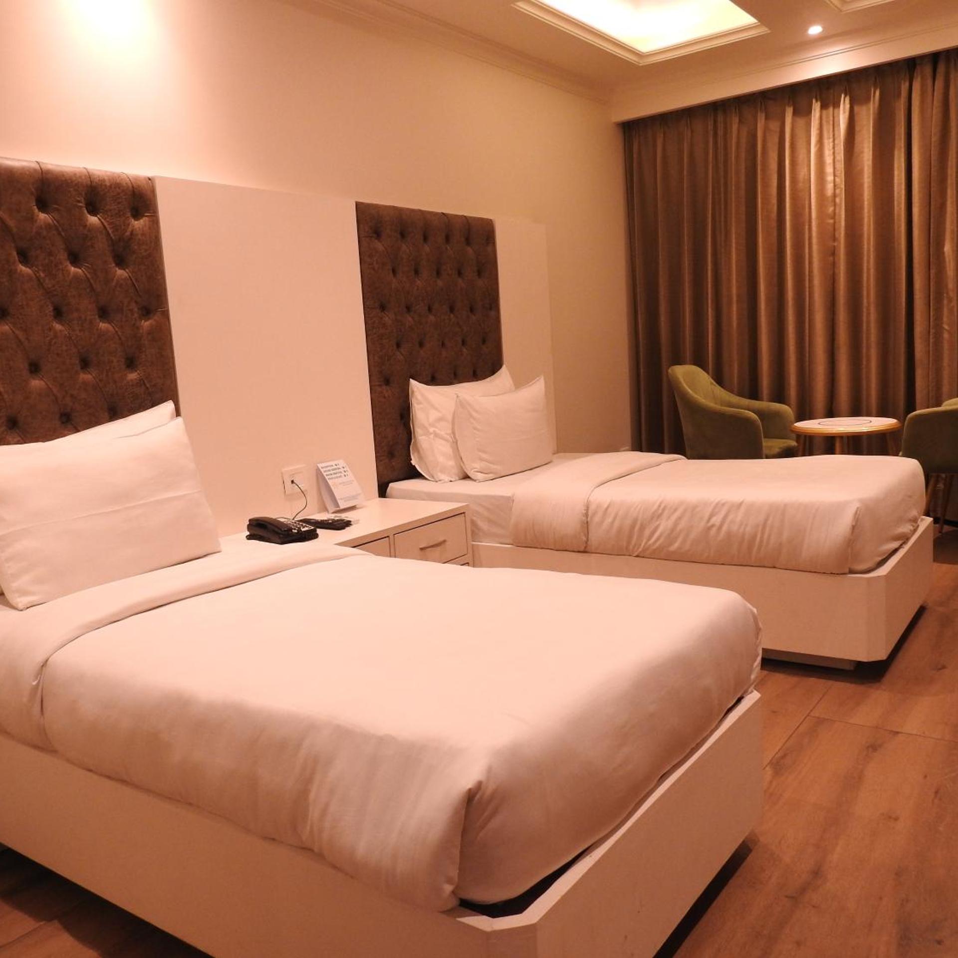 Sapphire Sky Hotel 16/50