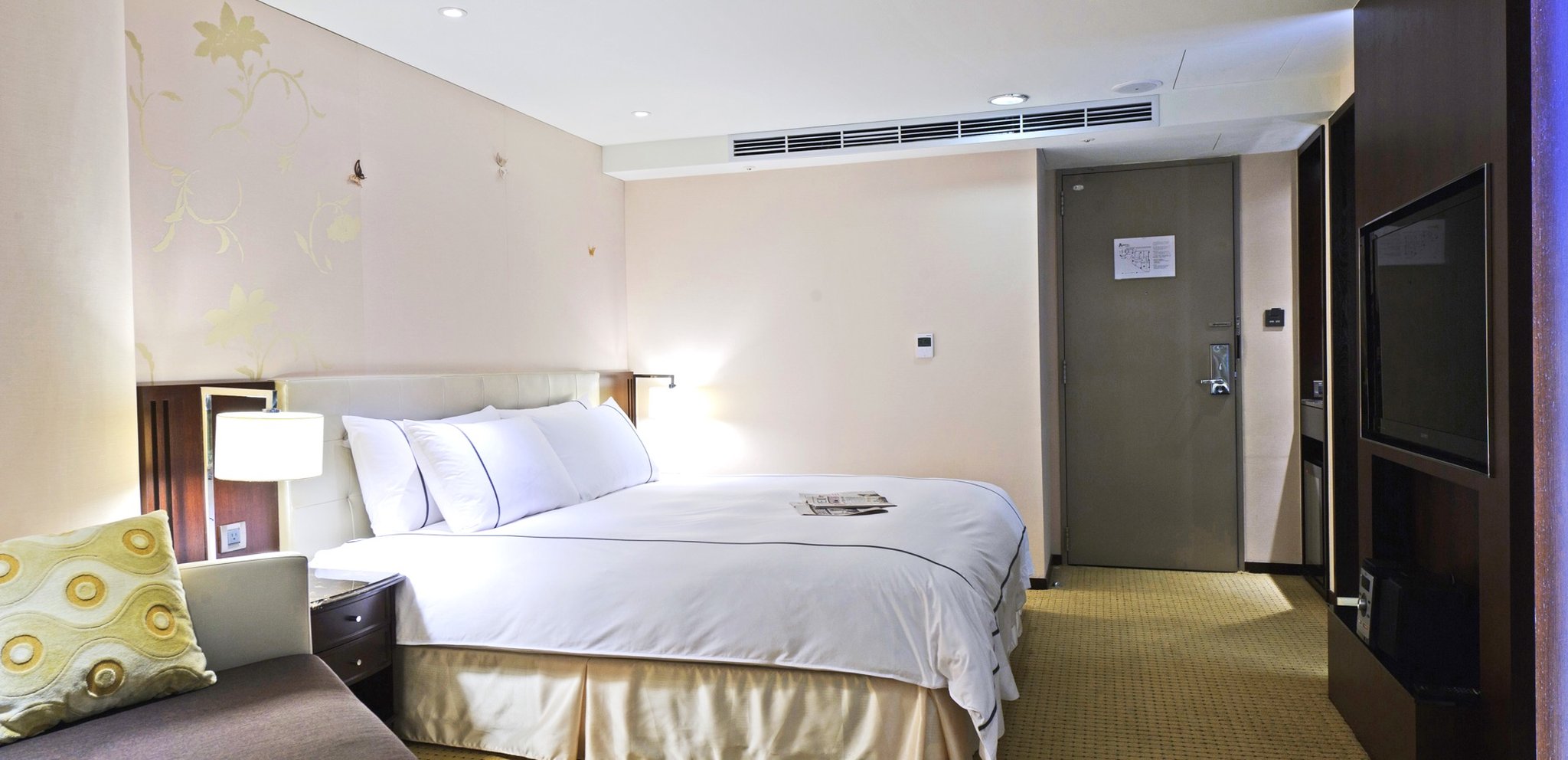 K Hotel Dunnan 6/20