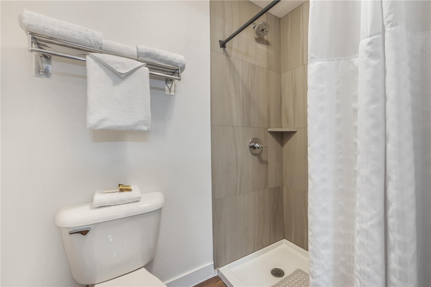 Best Western Plus Columbia River Inn 62/63