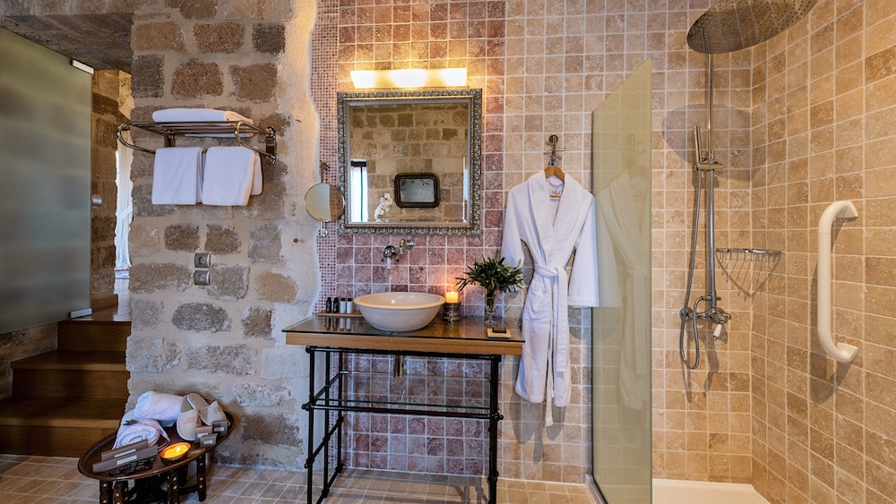 Kakkini Porta Rossa Exclusive Suites 5/50