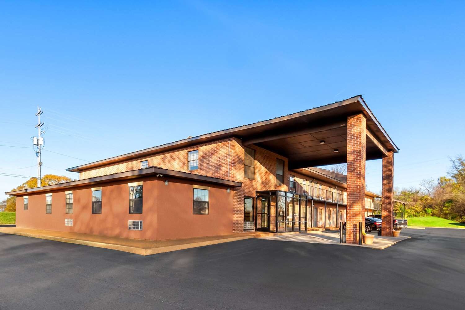 Days Inn By Wyndham Brownsville 5/23