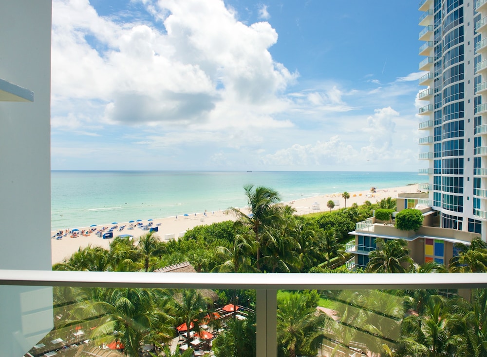Cadillac Hotel & Beach Club, Autograph Collection 14/37