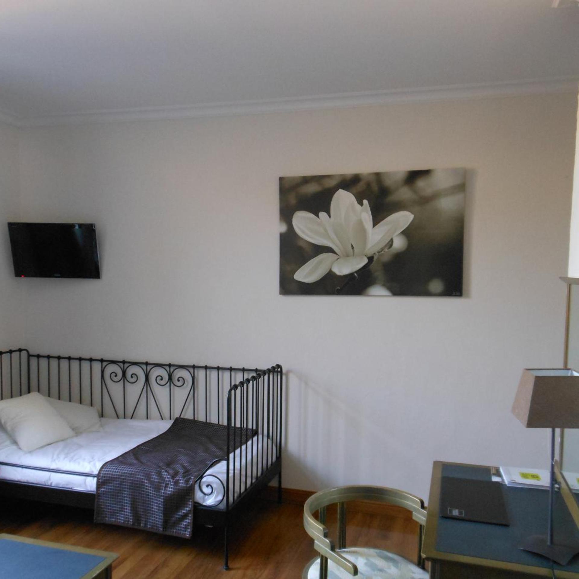 LOGIS HOTEL ECU DE FRANCE 33/45