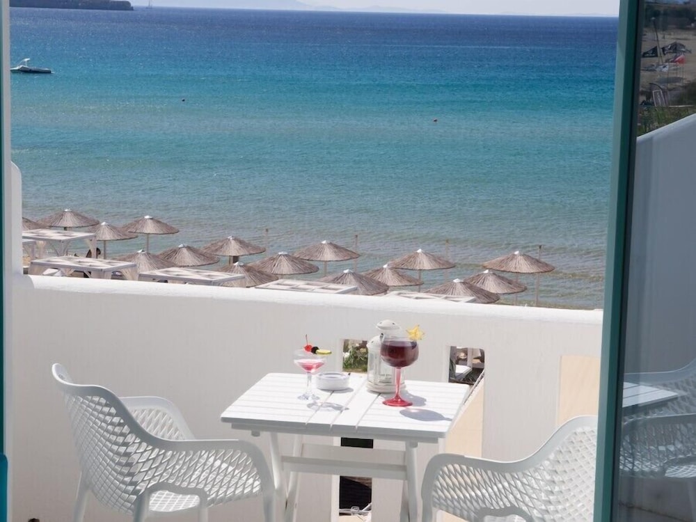 Amaryllis Beach Hotel 44/50