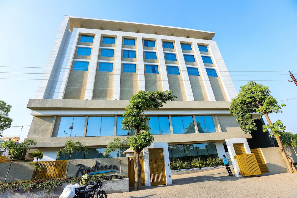 Radisson Bhopal 5/64