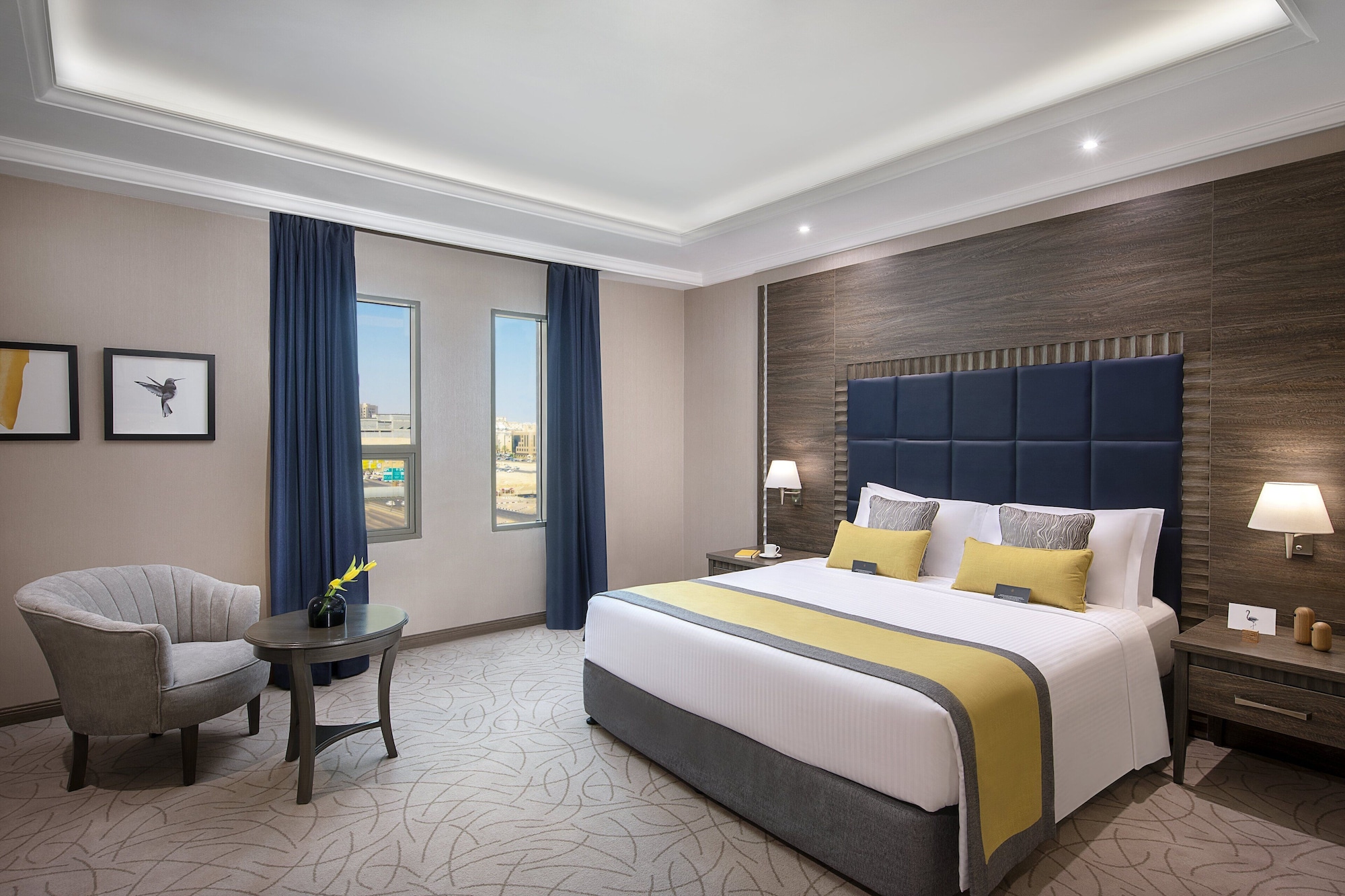 PREMIUM, KING BED, SMOKING