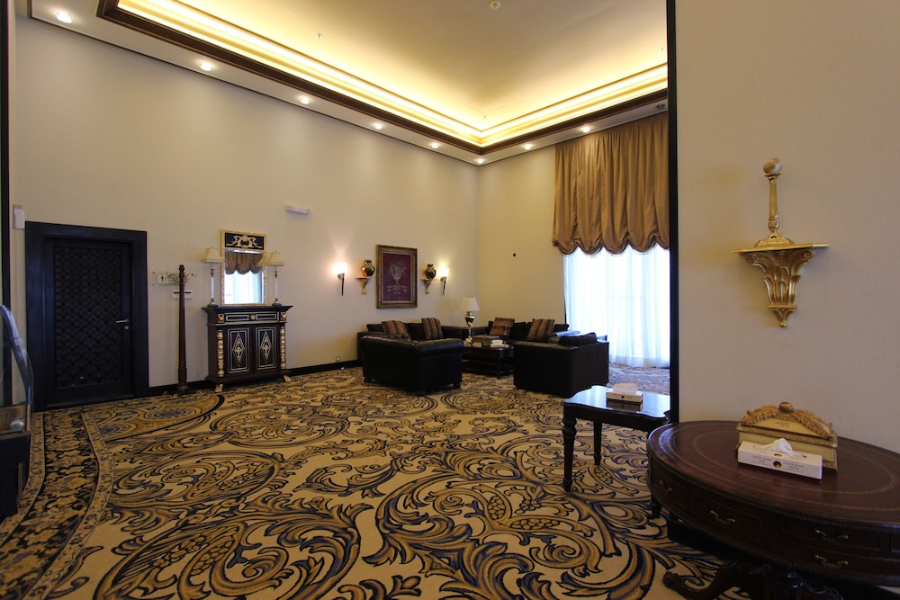 Awaliv International Hotel 62/68