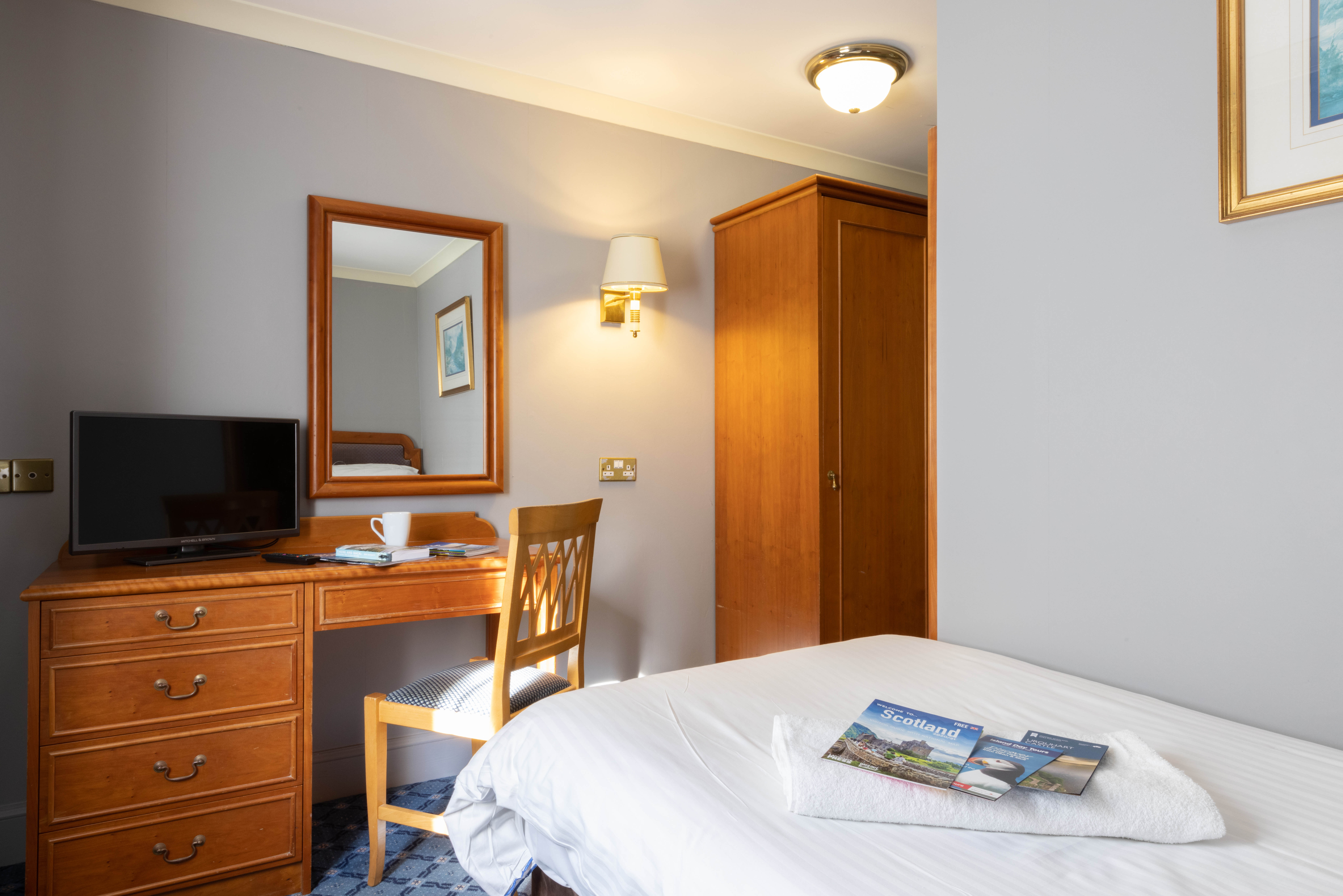 Room at Caledonian Hotel, FORT WILLIAM - UK