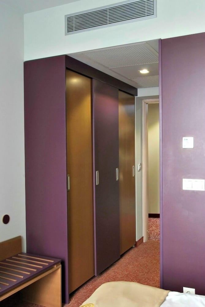 Szent Gellert Hotel 12/29