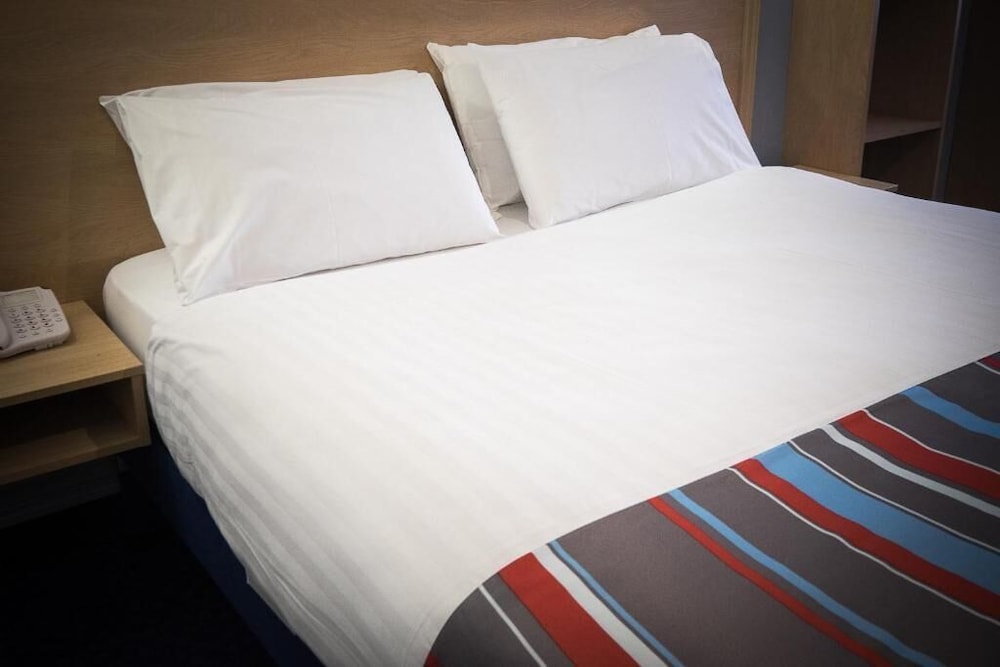 Travelodge Belfast Central 32/61