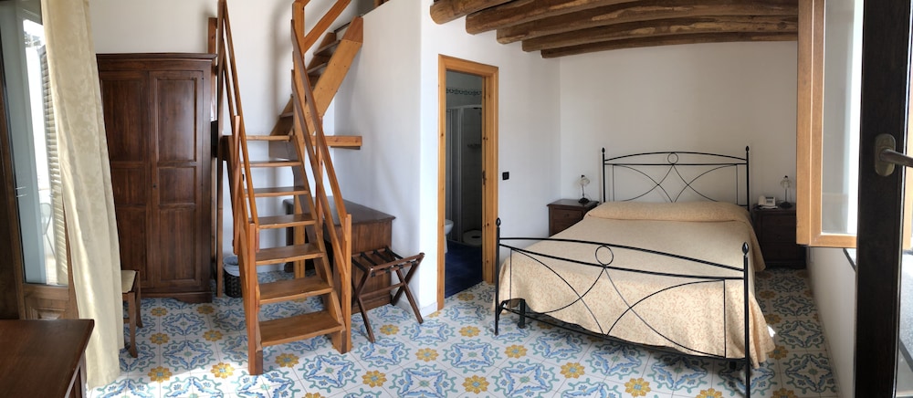 Villaggio Stromboli 15/50