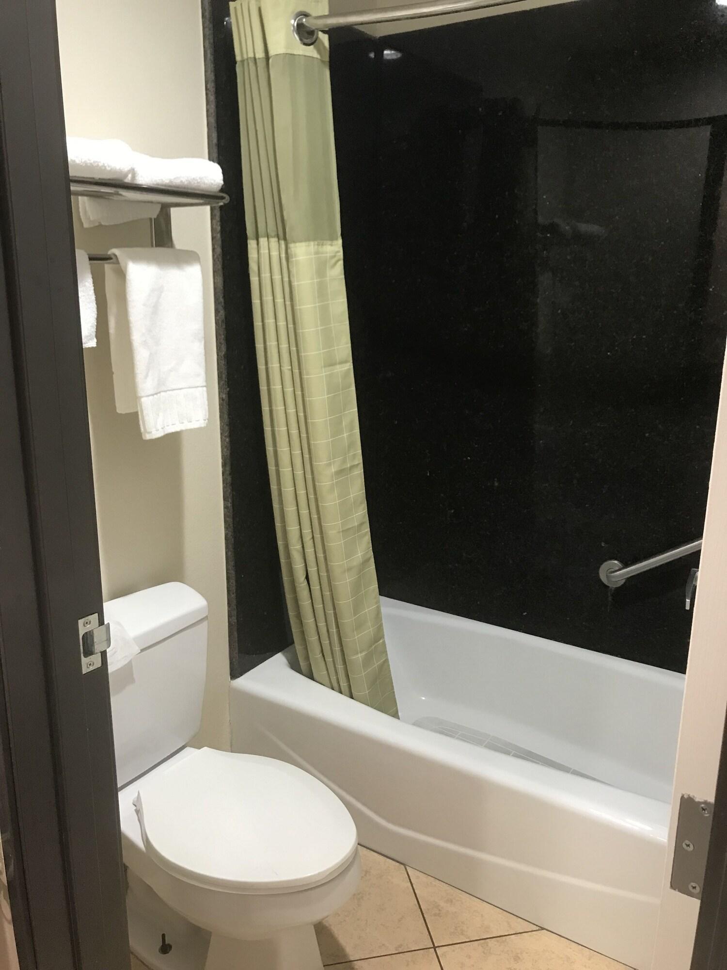 Hyland Motel 27/31