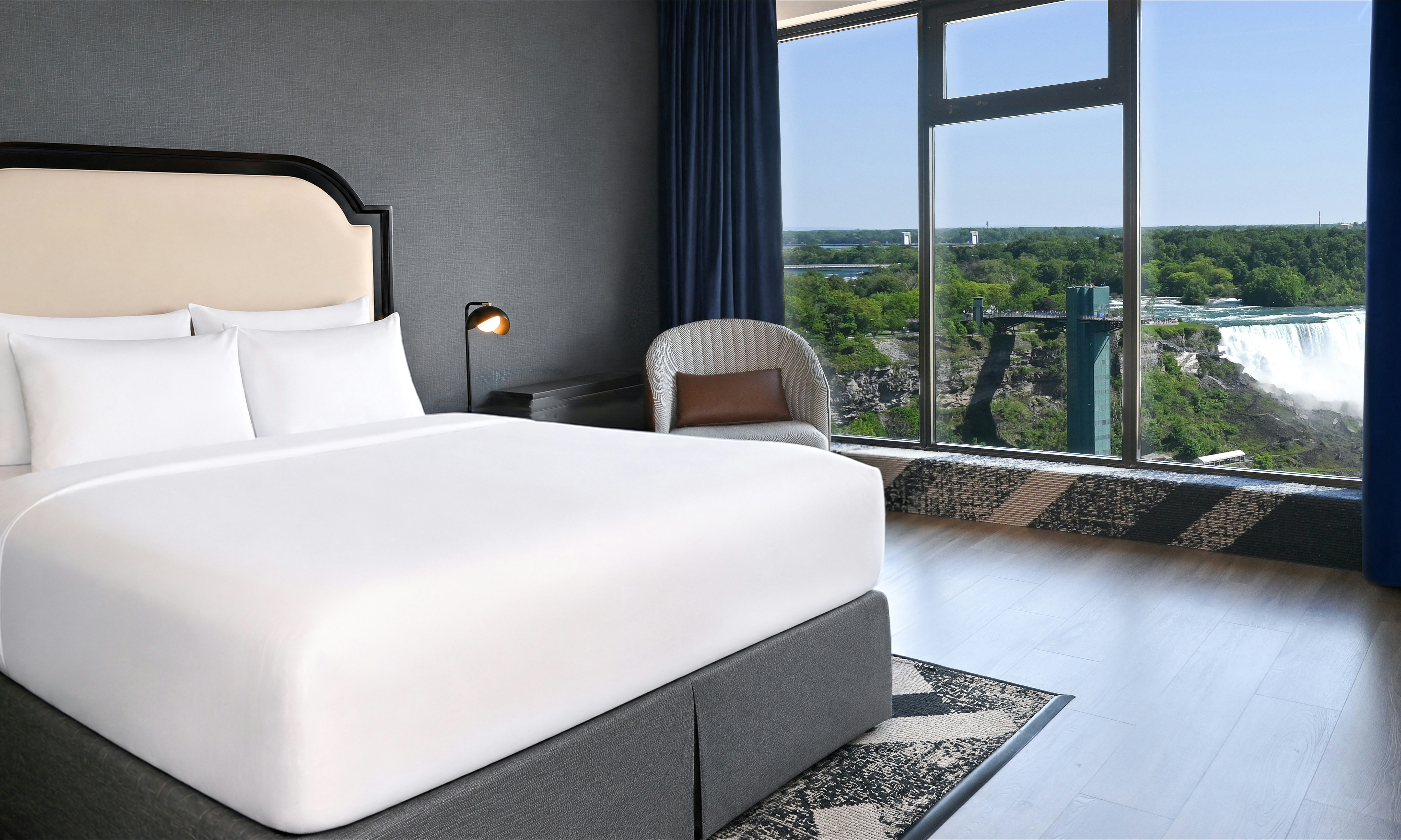 Elizabeth, Suite, Queen Bed