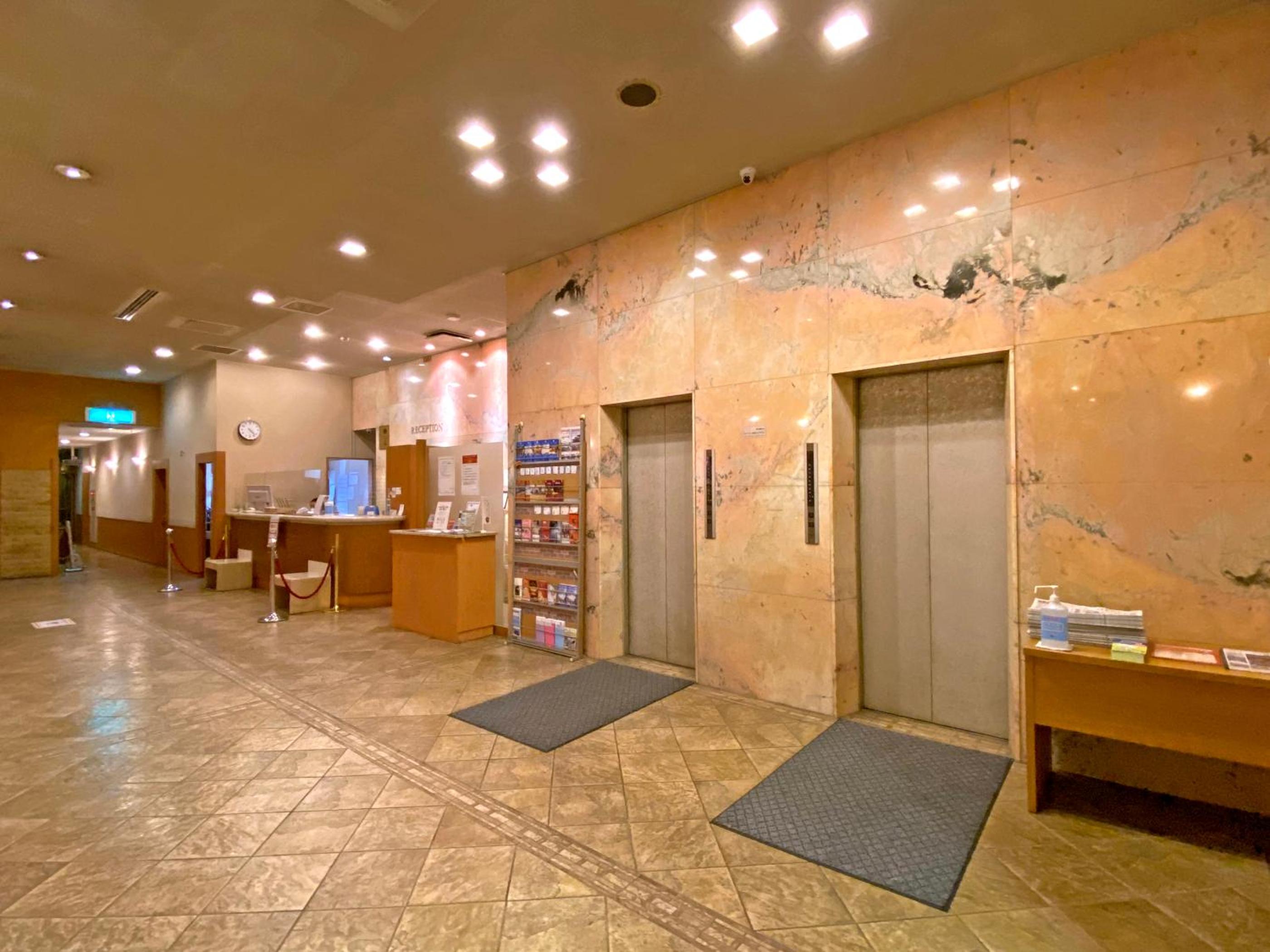 lobby