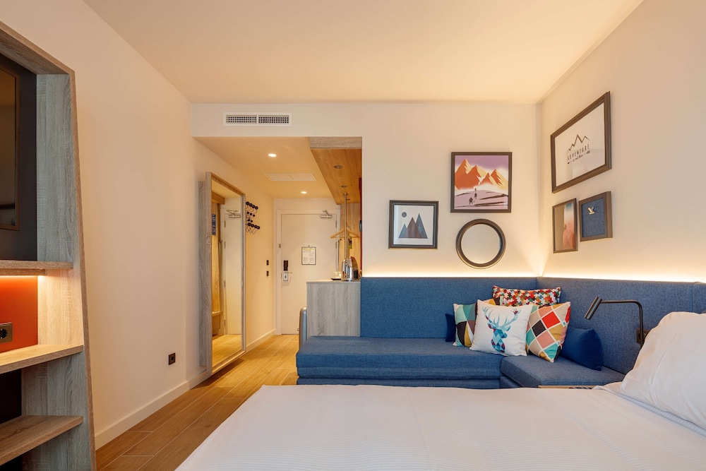 Hampton By Hilton Alcobendas 35/45