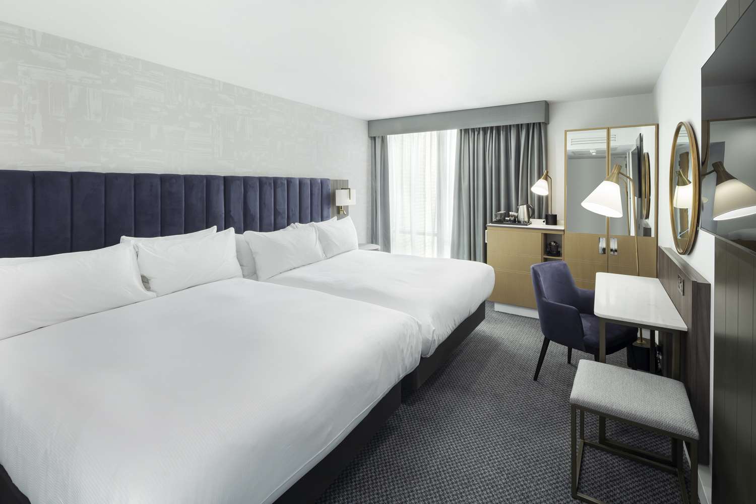 Room at DoubleTree by Hilton Manchester - Piccadilly, MANCHESTER
