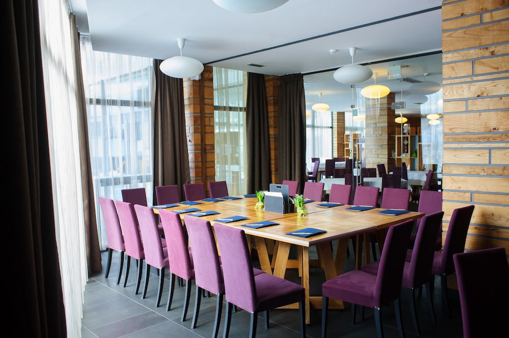 RUSKOVETS RESORT 48/61