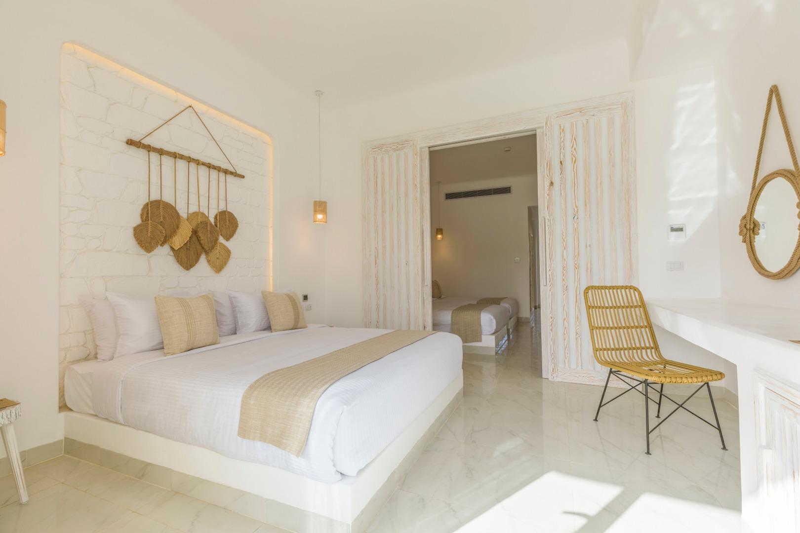 Deluxe, Suite