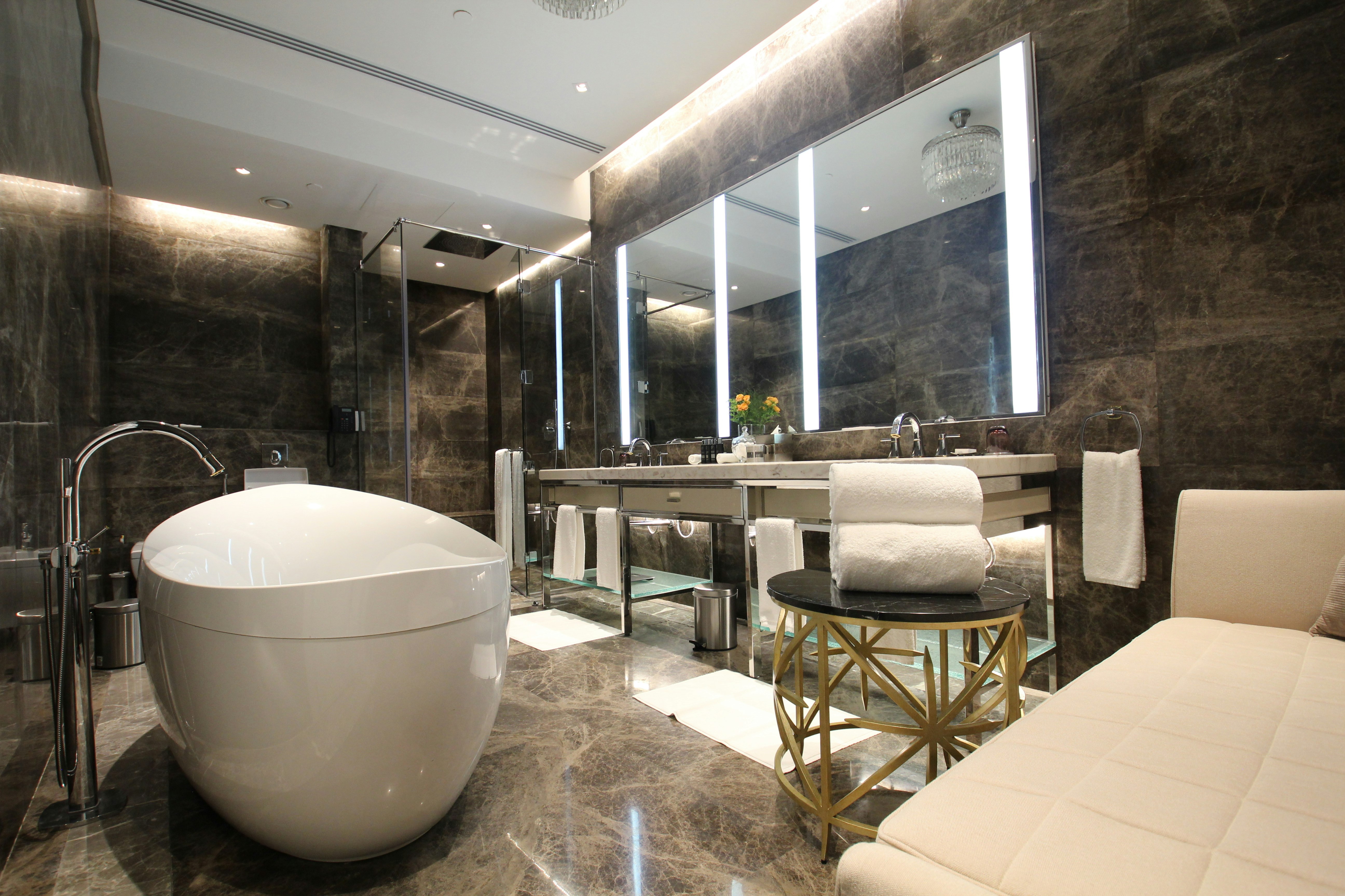 The Hotel Galleria Jeddah, Curio Collection by Hilton 77/78
