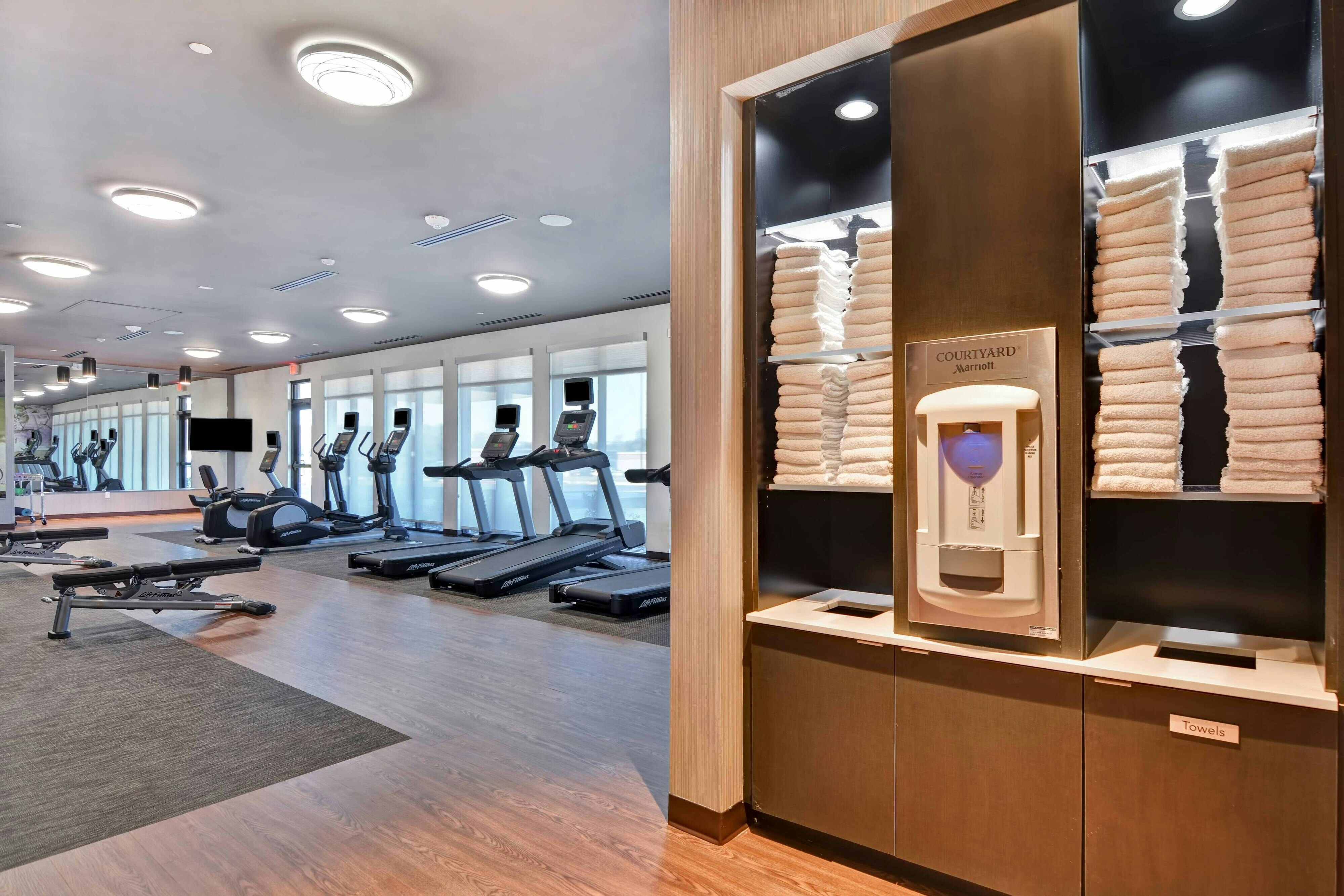Courtyard by Marriott Bentonville Rogers Promenade 11/27