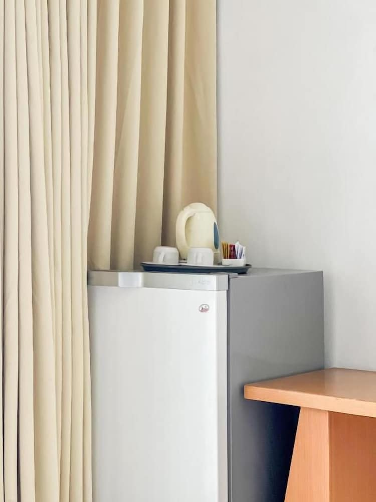 Apple Suite Apartment 7/56