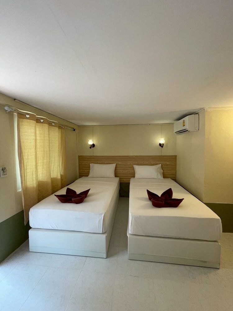 STANDARD, TWIN BEDS