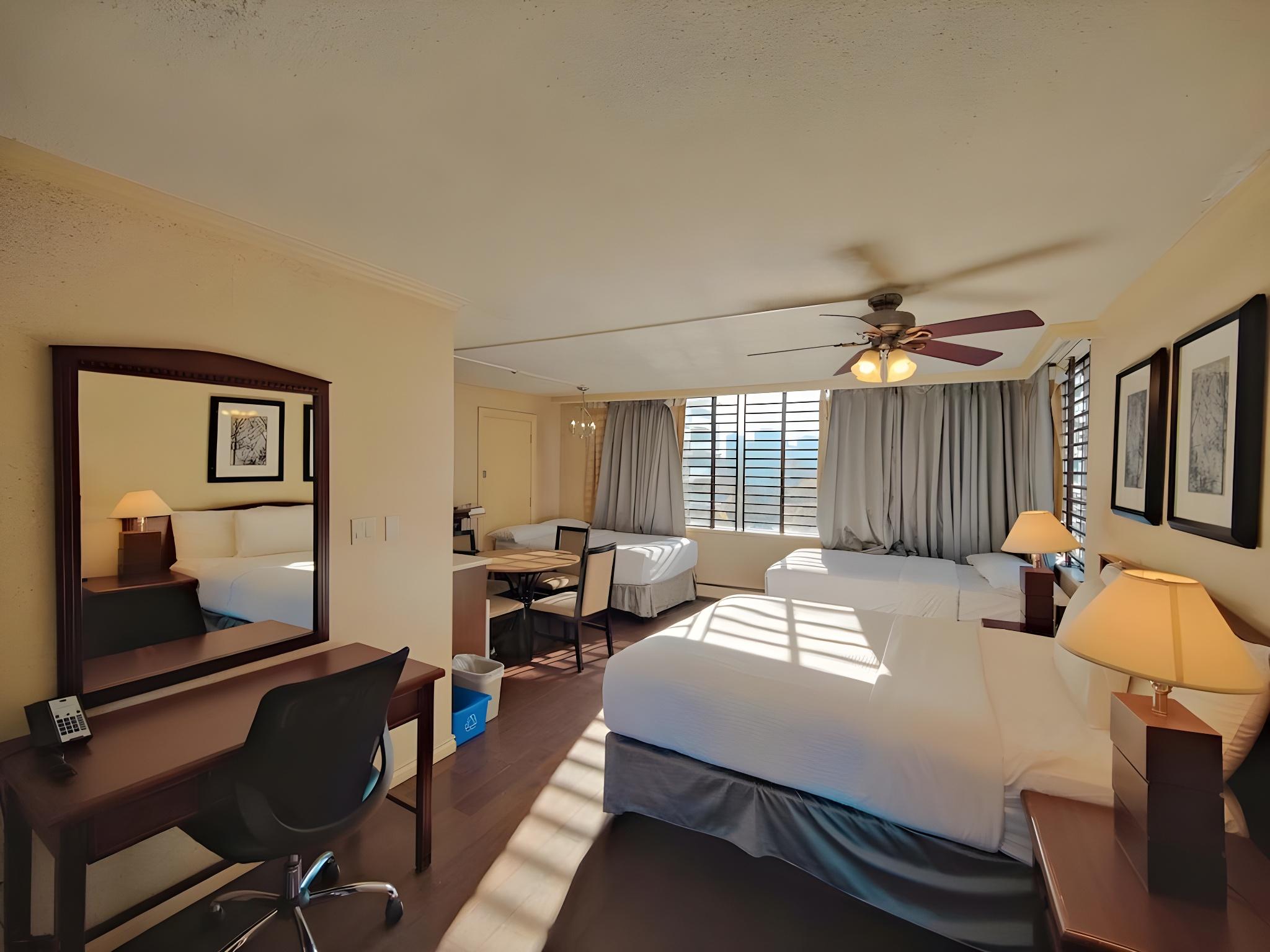 Penthouse Suite, City and Harbor View, Patio