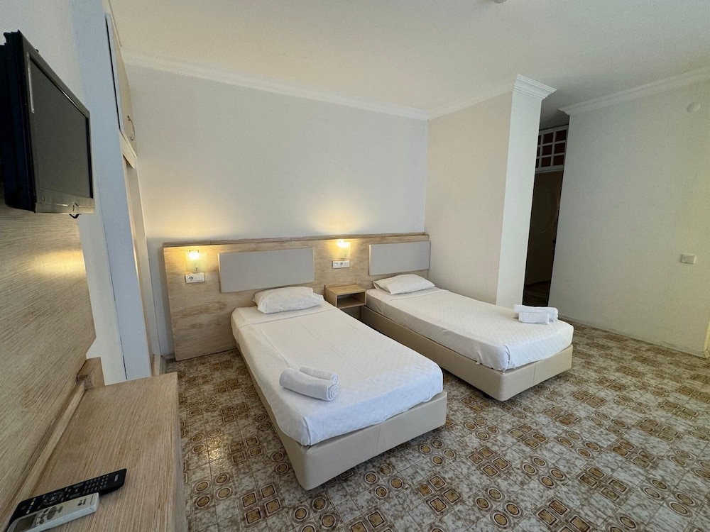 Olimpos Beach Hotel by RRH&R 19/66