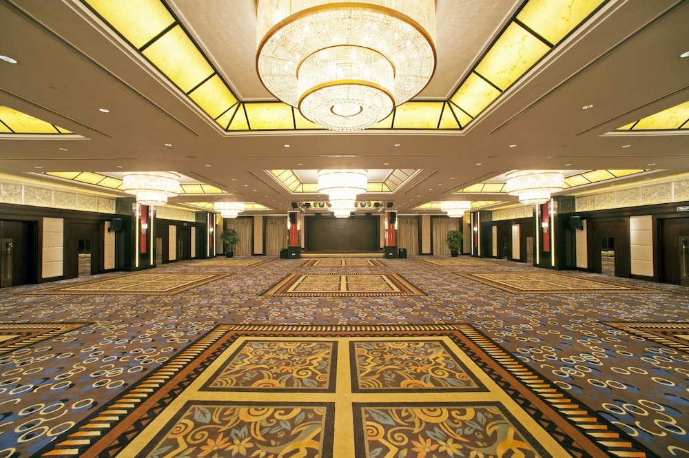 Grand Soluxe Zhongyou Hotel Shanghai 46/50
