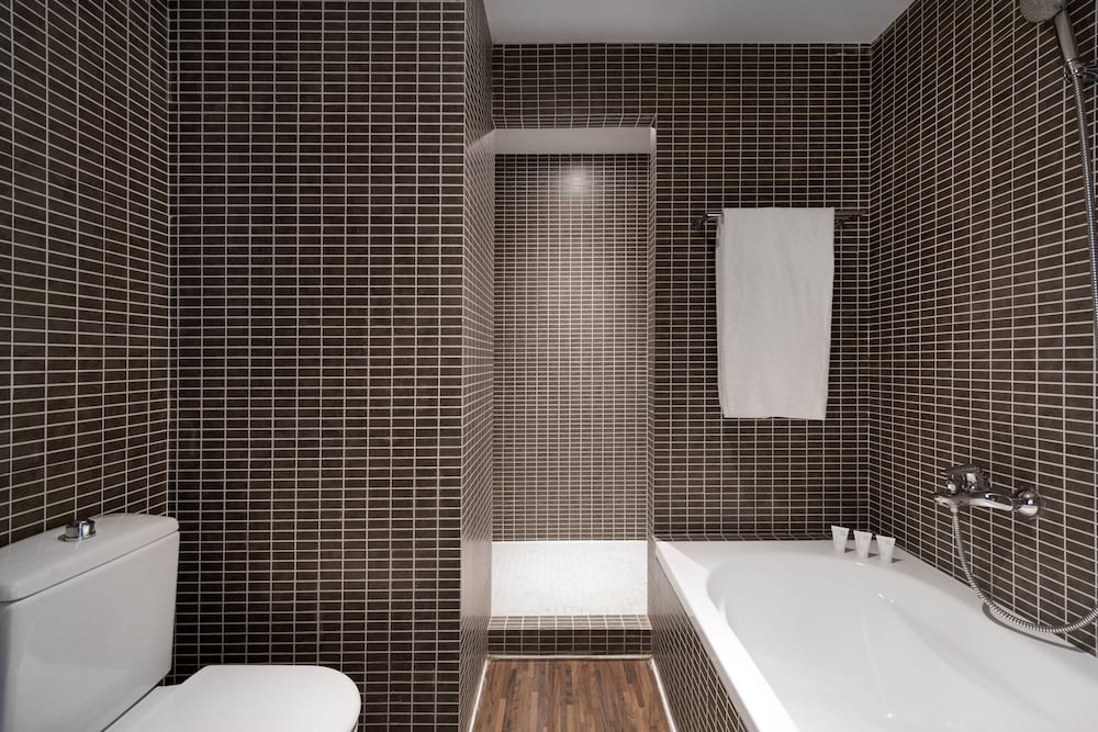 Ac Hotel Pisa By Marriott 11/62