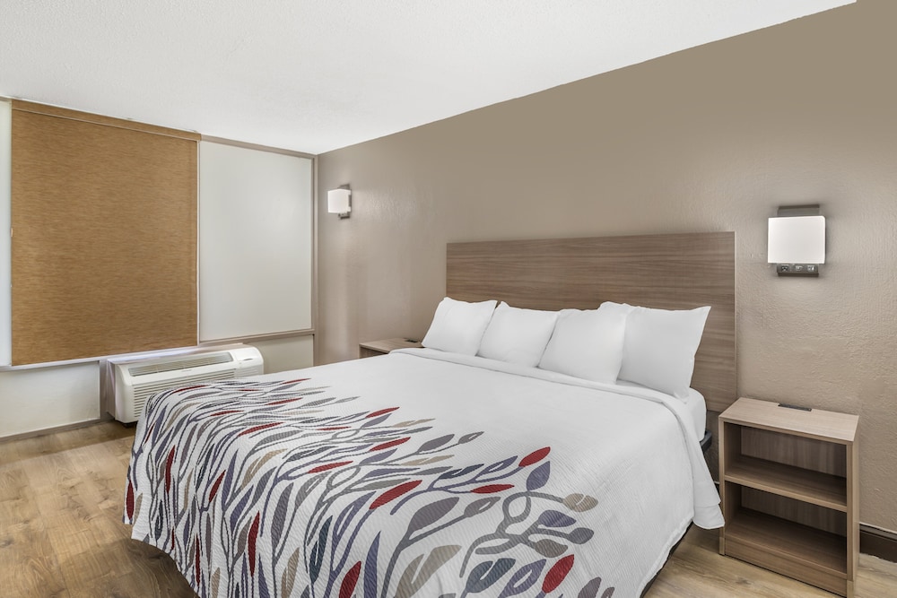 Deluxe, King Bed, Accessible