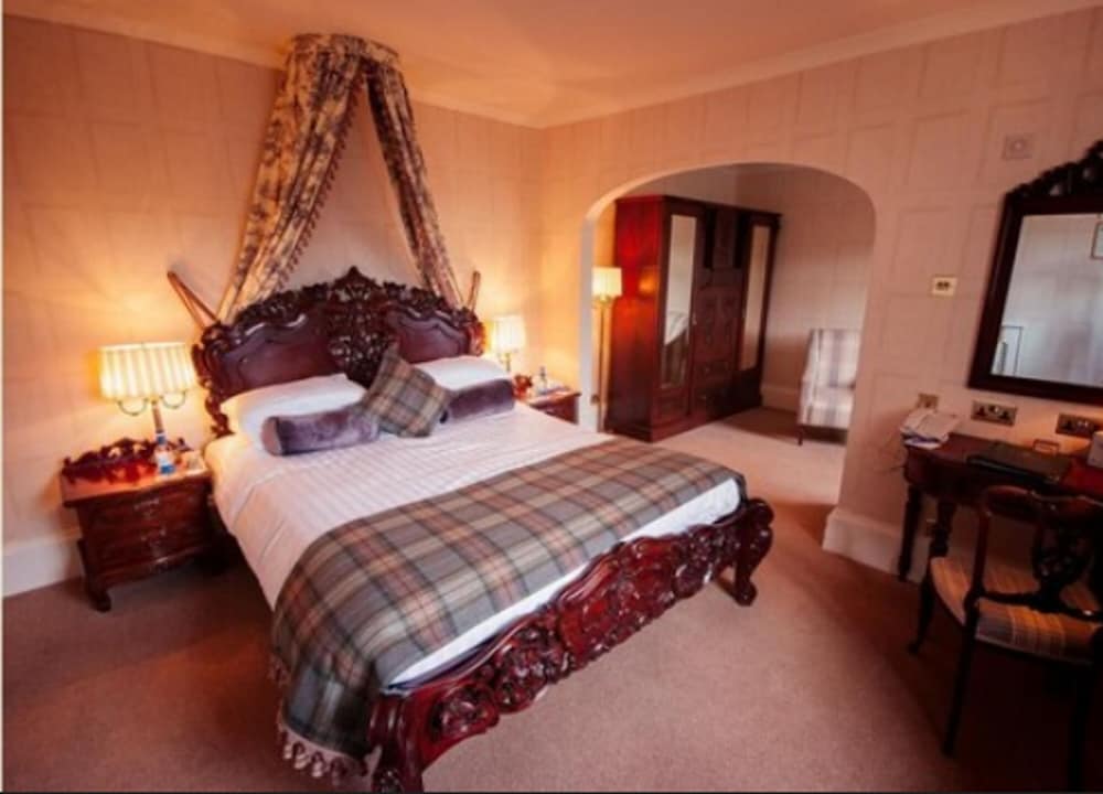 Dalhousie Castle Hotel 26/74