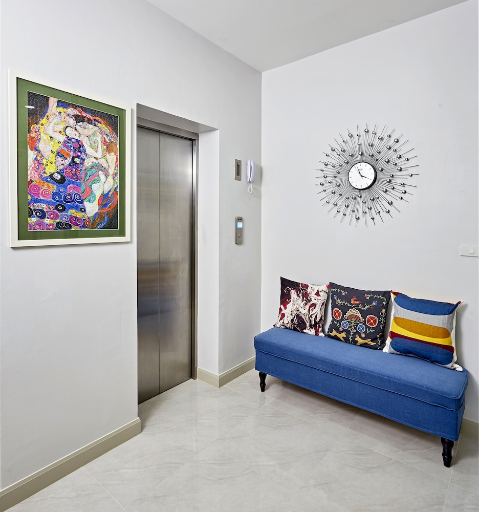 Chez Bure - Bure Homestay 7/76