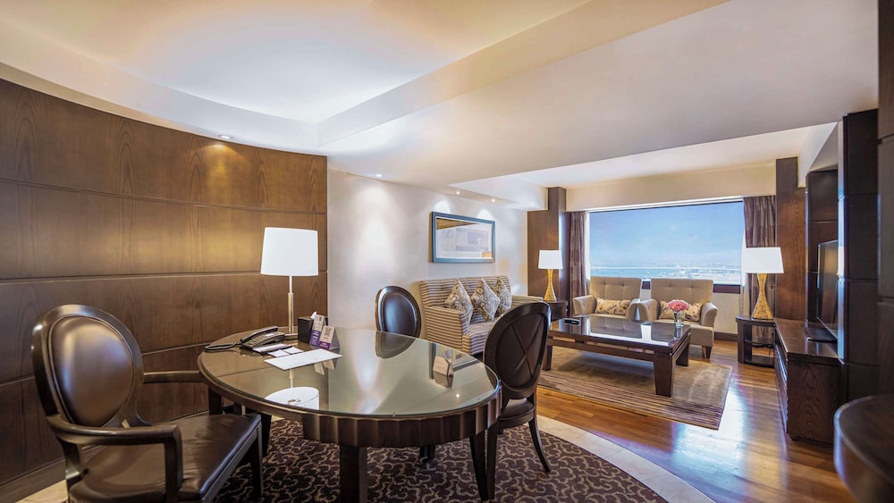 Hyatt Regency Hotel Dubai Deira 36/50