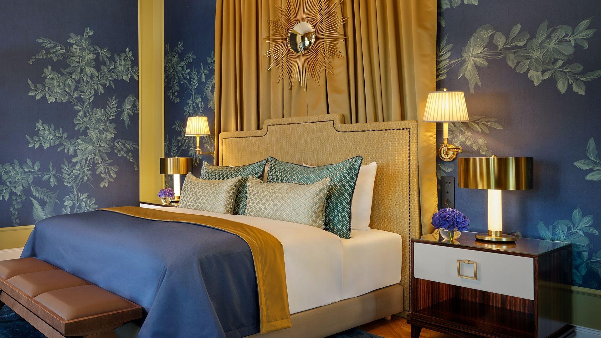 2 Bedrooms, Royal, Suite, Castle View