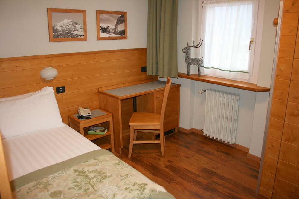 Hotel Larice Bianco 24/32