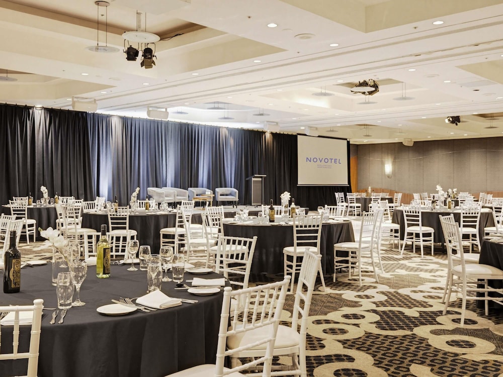 Novotel Wollongong Northbeach 56/69