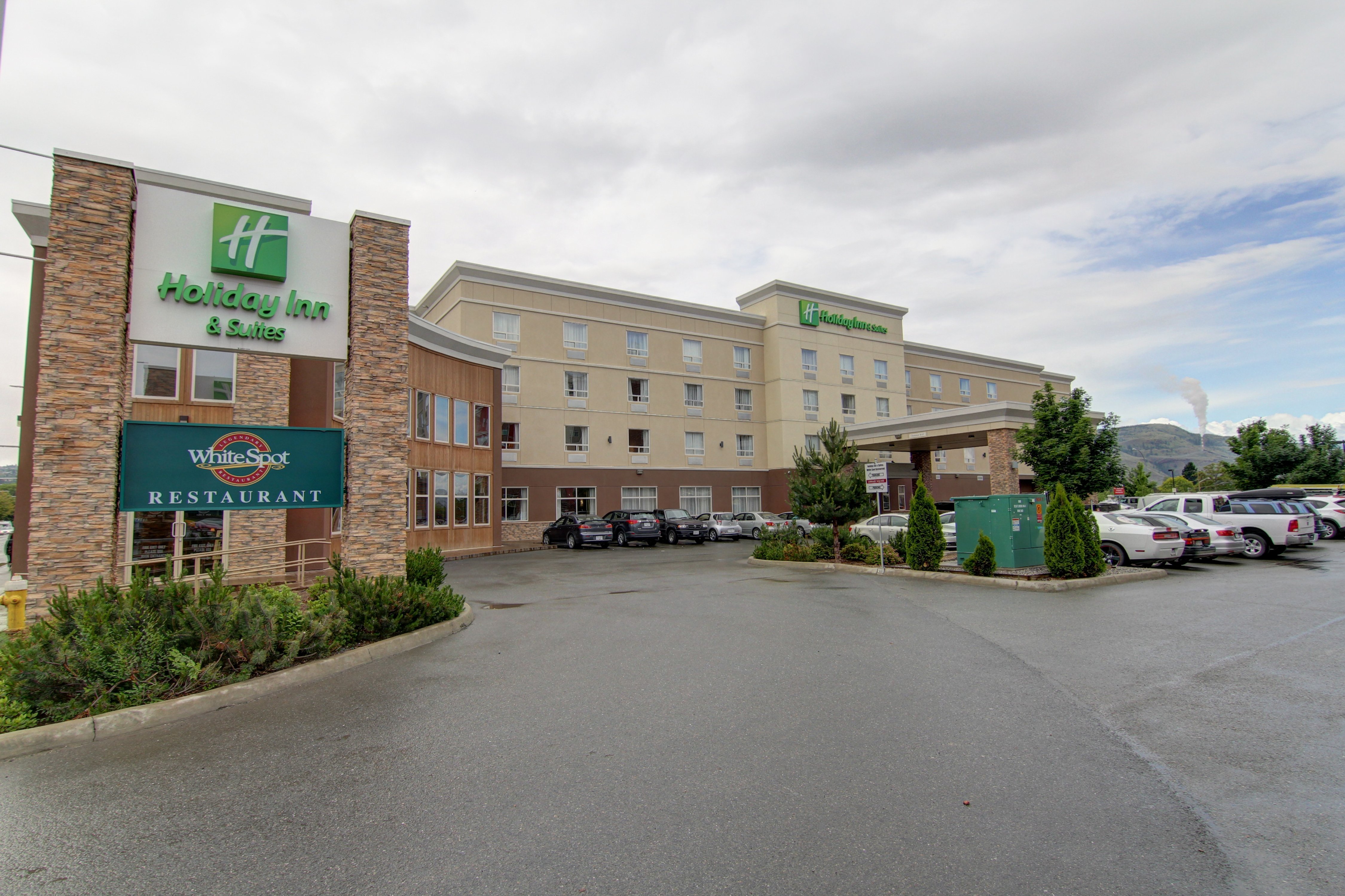 Holiday Inn Hotel Suites Kamloops 65/72