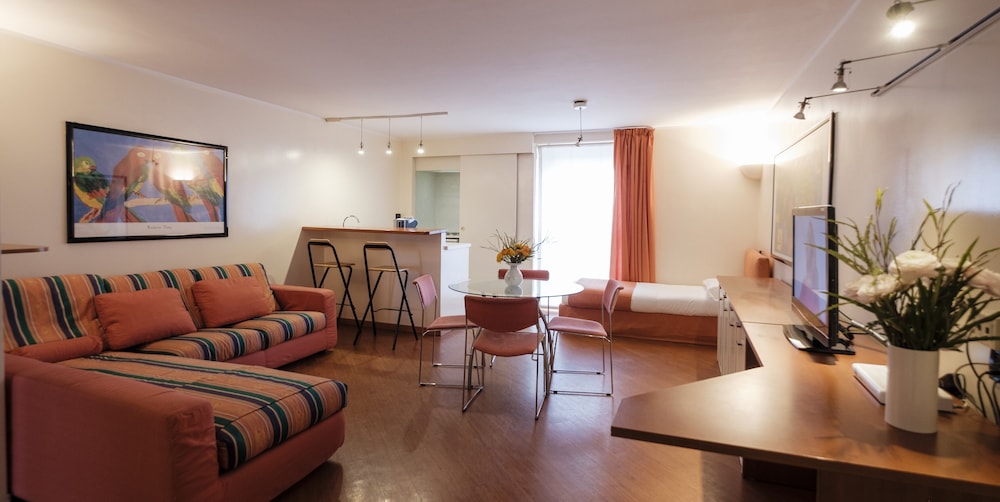 Residence Sacchi 33/80