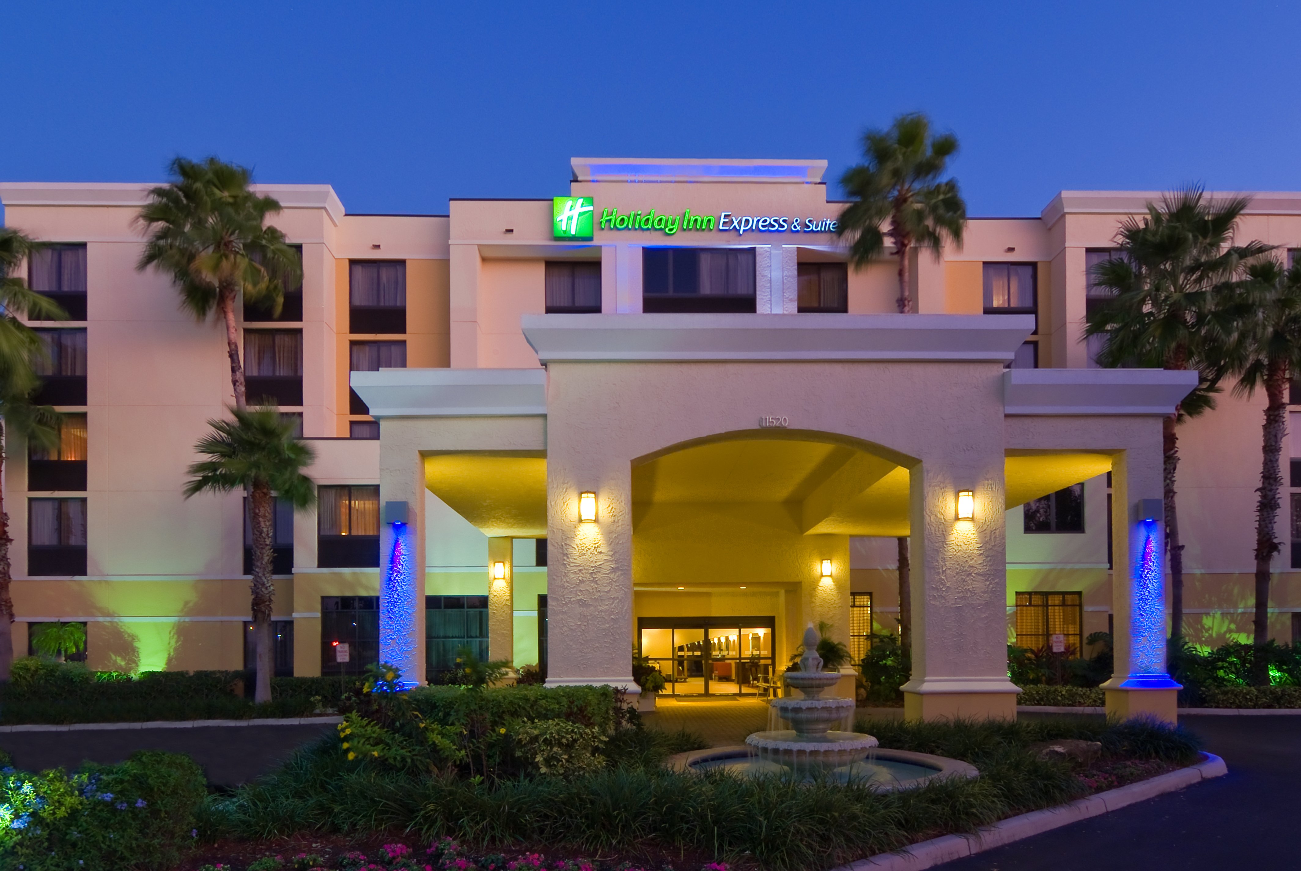 Holiday Inn Express And Suites Kendall East Miami 2/45