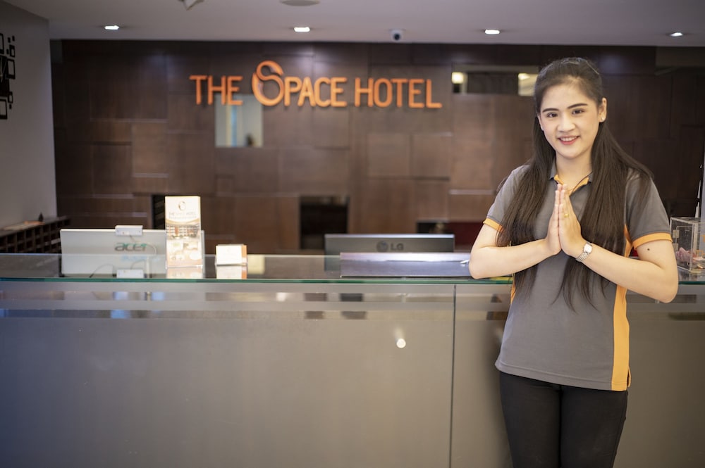 The Space Hotel 5/50