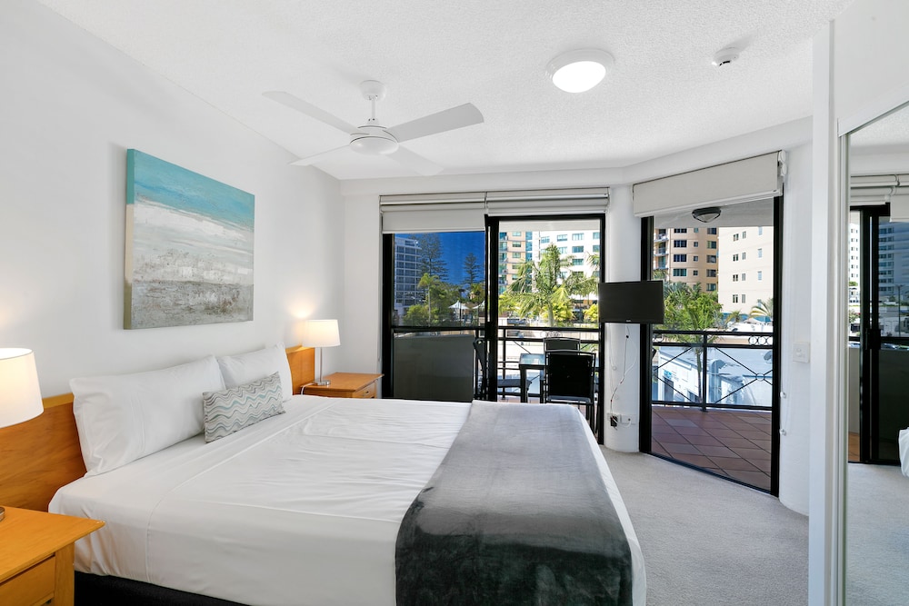 Caribbean Resort 36/70