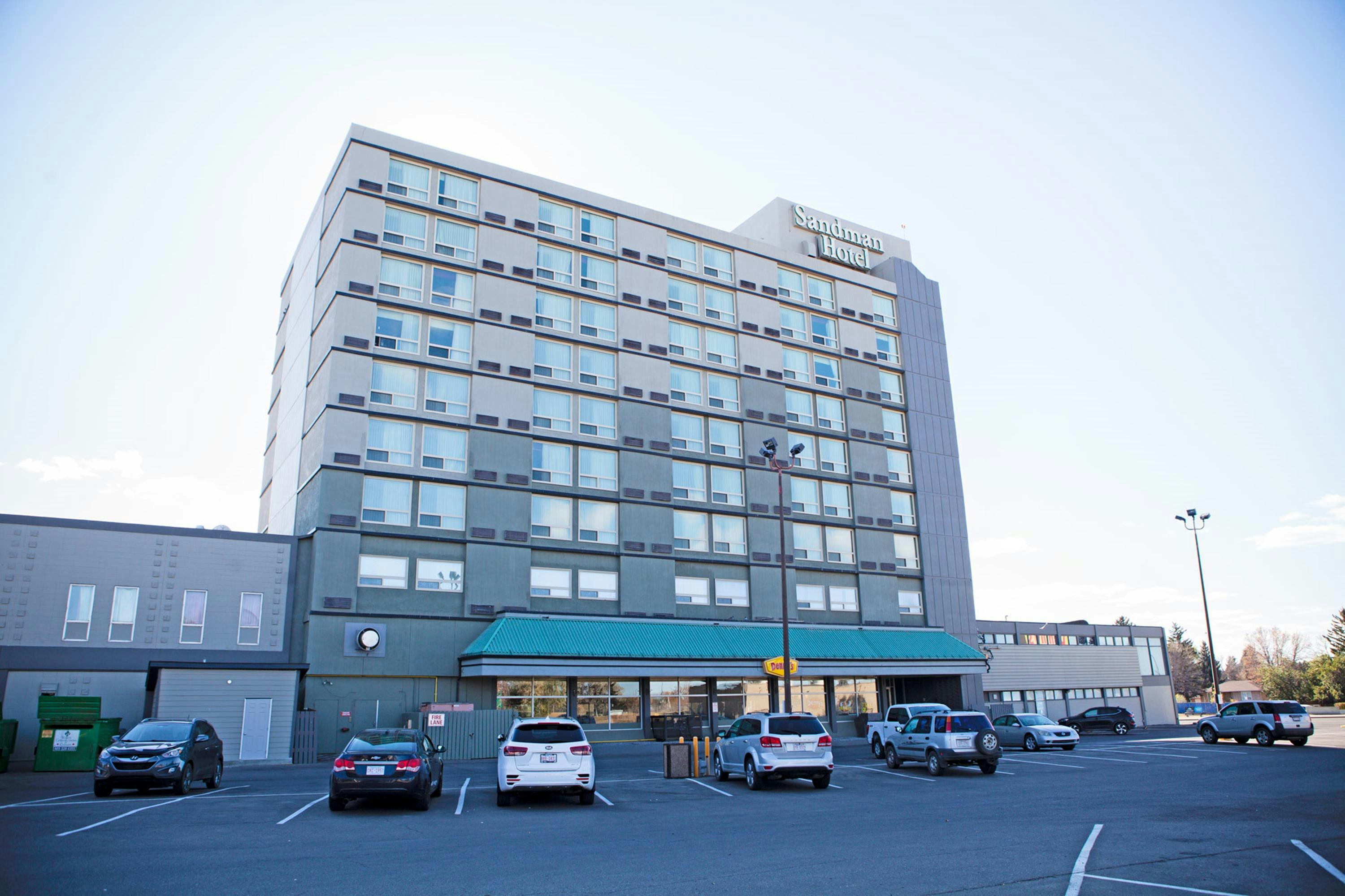 Sandman Hotel Lethbridge 2/46