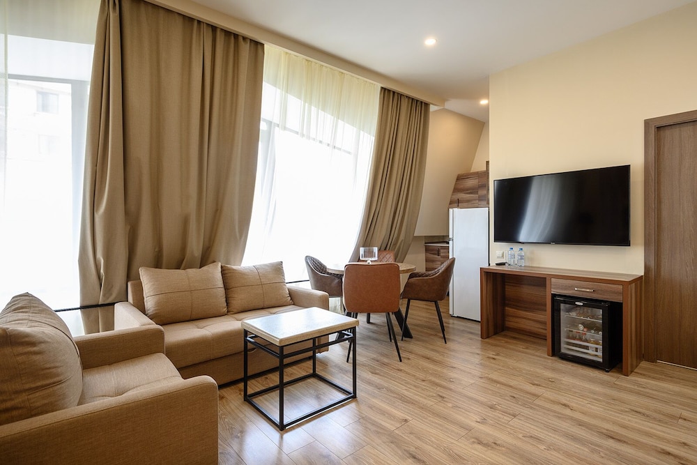 Nacho By One Hotels 32/48