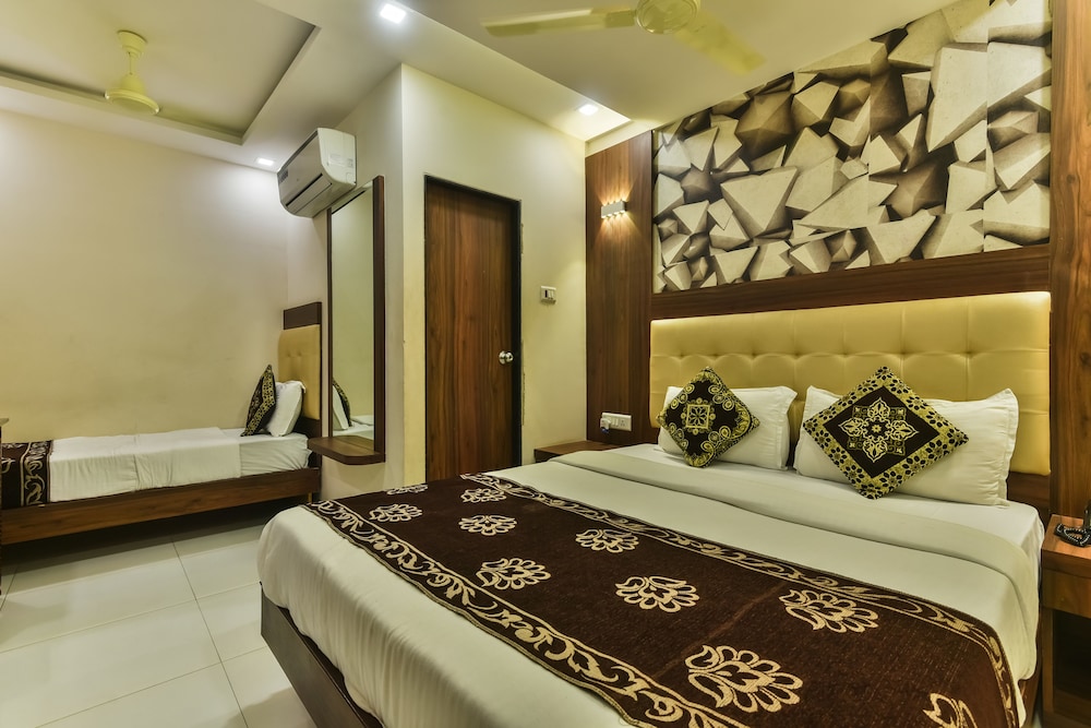 Hotel Guest Inn Residency 35/50