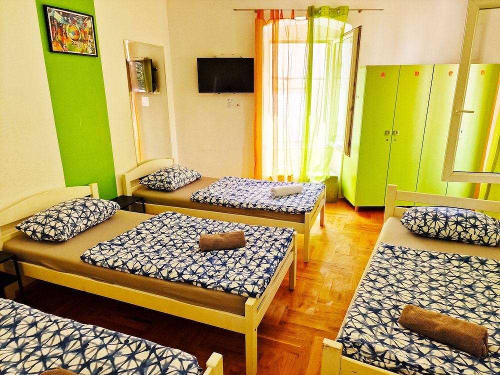 Croparadise Hostel 28/50