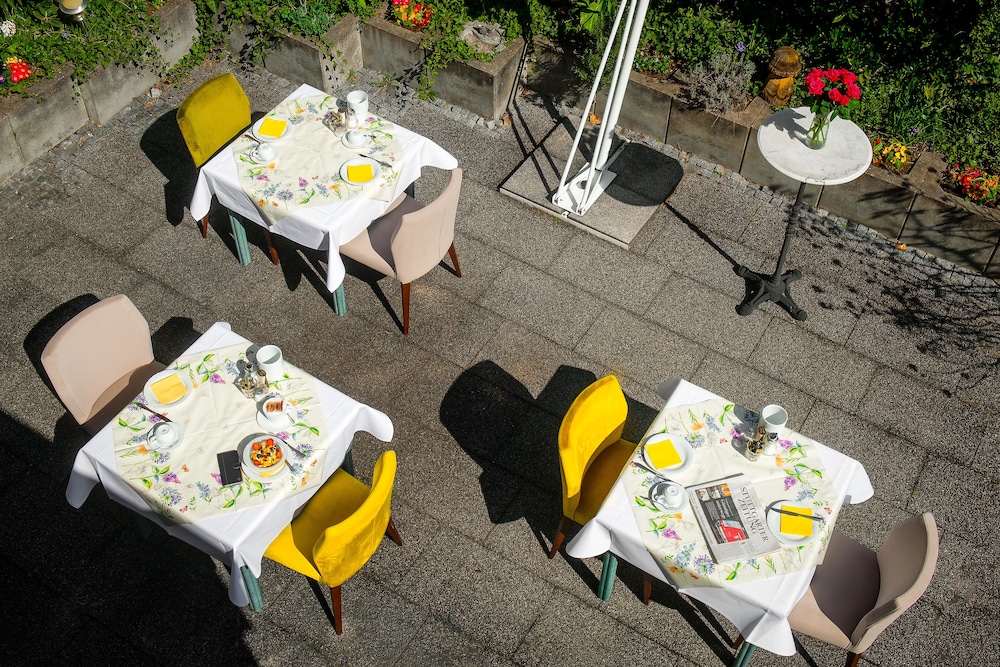 Hetzel Hotel Löwen 32/41